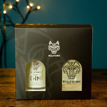 Laden Sie das Bild in den Galerie-Viewer, Wolftown Citrus Gin 20cl &amp; Tumbler Gift Set - Wolftown